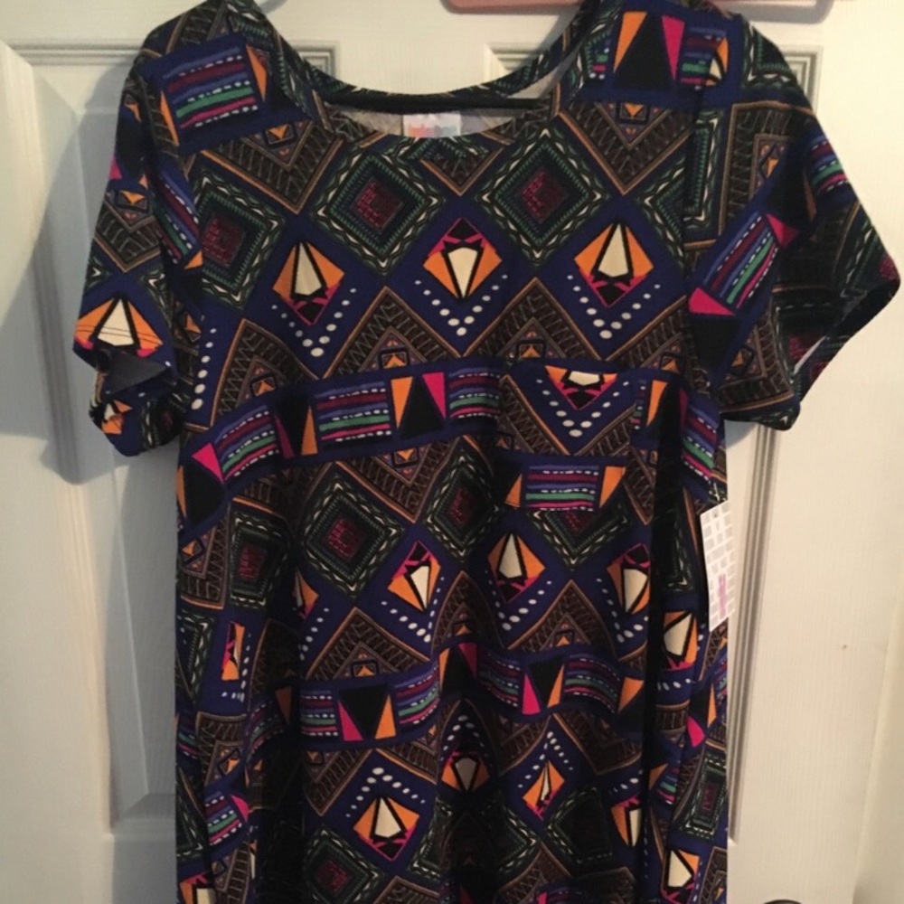 Medium Lularoe Carly with cute print